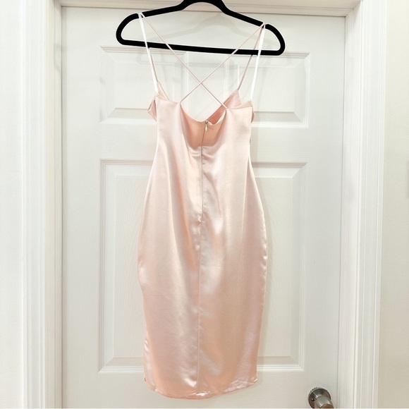 Superdown Billie Drape Midi Dress in Blush Pink Satin sz XS - Picture 9 of 10